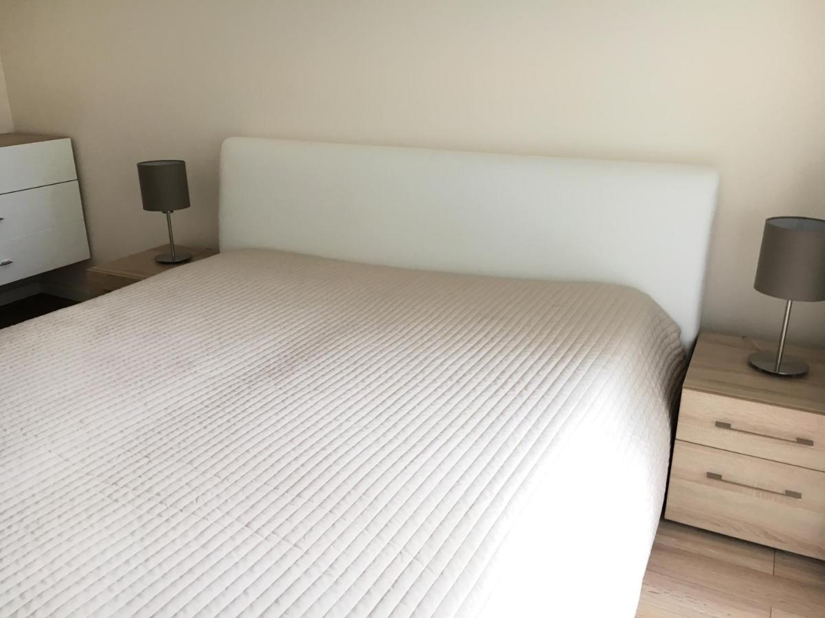 Aqua Apartman Superior Velence Bagian luar foto